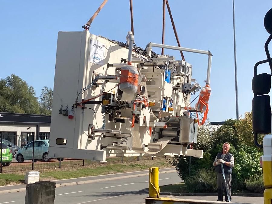 Nouvelles machine, 7 tonnes, 7 métres pour faire des étiquettes réservoirs